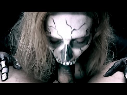 ❤️ Demon girl chupando pollas con su boca negra y tragando semen Porno ruso en es.ixiporn.ru ❌️